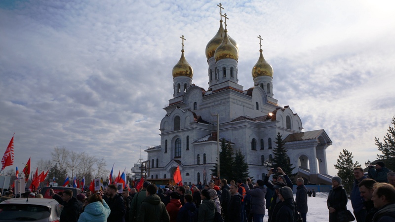 В Архангельске на прогулку протеста народ собрался