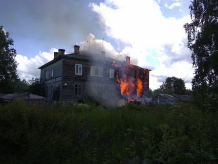 В Архангельске при пожаре в посёлке 29 лесозавода погиб мужчина
