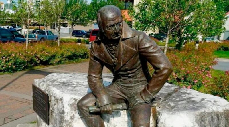 Александр Цыбульский готов забрать памятник Баранову из Америки