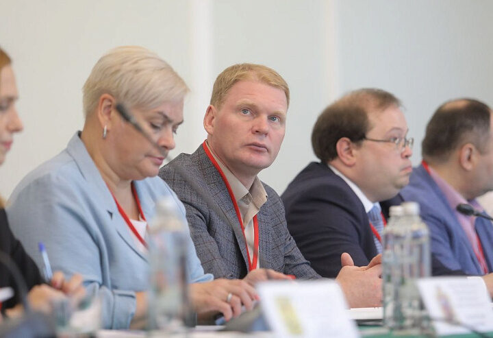 Формат работы «Совета МО Архангельской области» изменился по ходу встречи